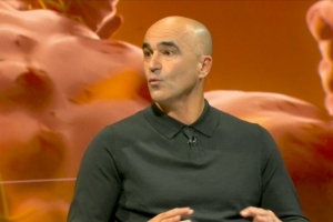 马丁内斯：B费是球队中的领袖，他值得信赖但未得到应有的认可