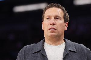 美记：小股东指控太阳老板伊什比亚财务不当 把球队当私人提款机