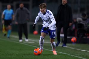 夸张🤣20岁科莫边锋助攻双响+离谱手球送点+空门吐莫拉塔喂饼