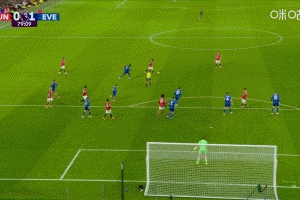 门神！齐尔克泽高质量头球攻门，皮克福德极限飞扑救险