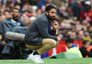 循环？曼联本赛季憾负枪手惨败曼城+力克蓝军红军 3连胜后3轮不胜