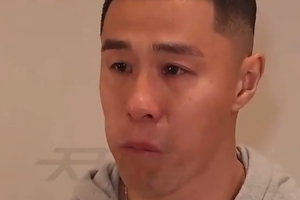 侯森哽咽落泪：我要把我的劲儿全使在我最热爱的足球上