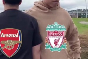 阿森纳：这谁TM做的？国外网友恶搞本赛季的利物浦🤣