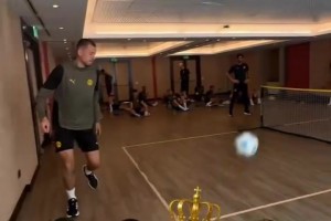 足坛最大的遗憾之一！假如巅峰内马尔能多踢几场比赛……