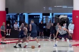 卡登领衔！快船5v5队内对抗训练集锦