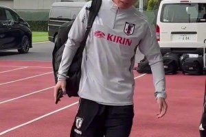 内马尔快把自己笑噶了！这号角怎么吹都吹不起来🤣