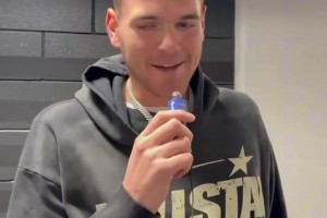 经典问题！提问开拓者球员：平常会看自己的精彩高光集锦吗？