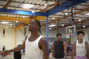 运控大魔王！慢放分析SGA此前的野球场打球集锦！技术流天花板！