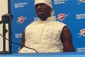 技犯确实漏吹！SGA：KD最后起码叫了3次暂停！但裁判没注意