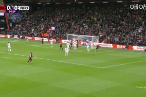 回忆下内马尔在西班牙国家德比中精彩的表现