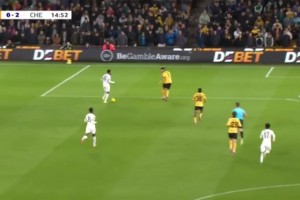 切尔西再下一城！吉腾斯横传门前再送助攻，乔治轻松推射破门！