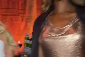 阿姨又和闺蜜们自拍！这样一对比，还是皮蓬前妻颜值最高😍