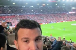 脑瓜子嗡嗡的响！皇马球迷在安菲尔德深深受震撼😱