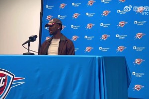 KD上女主播节目：我是个好叔叔，但是我侄子最爱的球员是布克