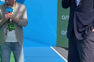 姚明此前打趣：我很多年不开车了，因为太耗油了😂