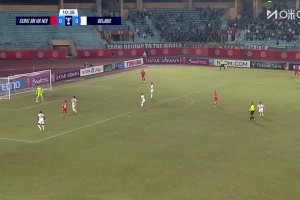门将超级超级巨大失误😱！林良铭笑纳大礼，国安1-0河内公安